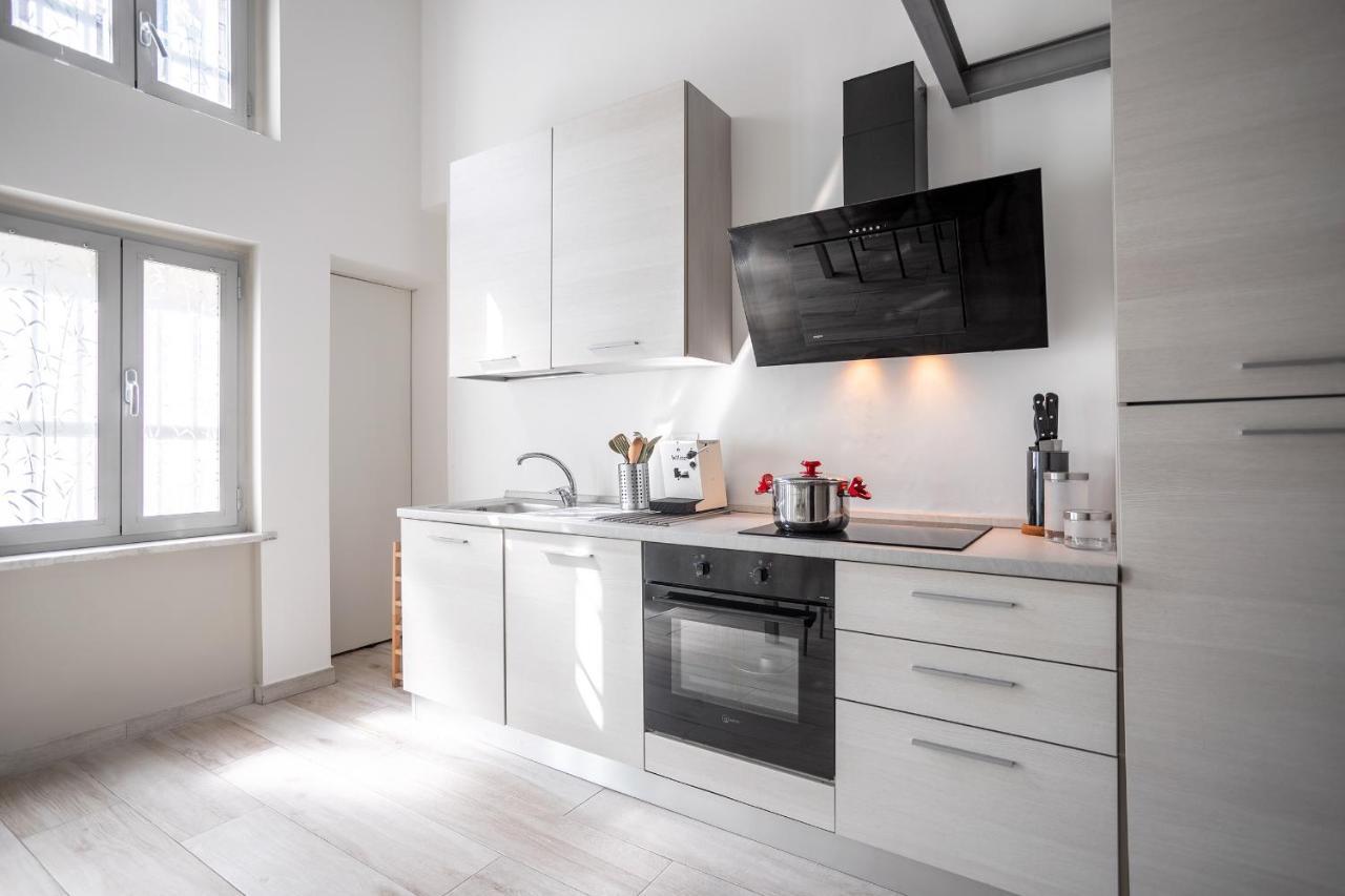 Navigli-Duomo Exclusive Design Loft Su Due Piani Con Wifi Διαμέρισμα Μιλάνο Εξωτερικό φωτογραφία