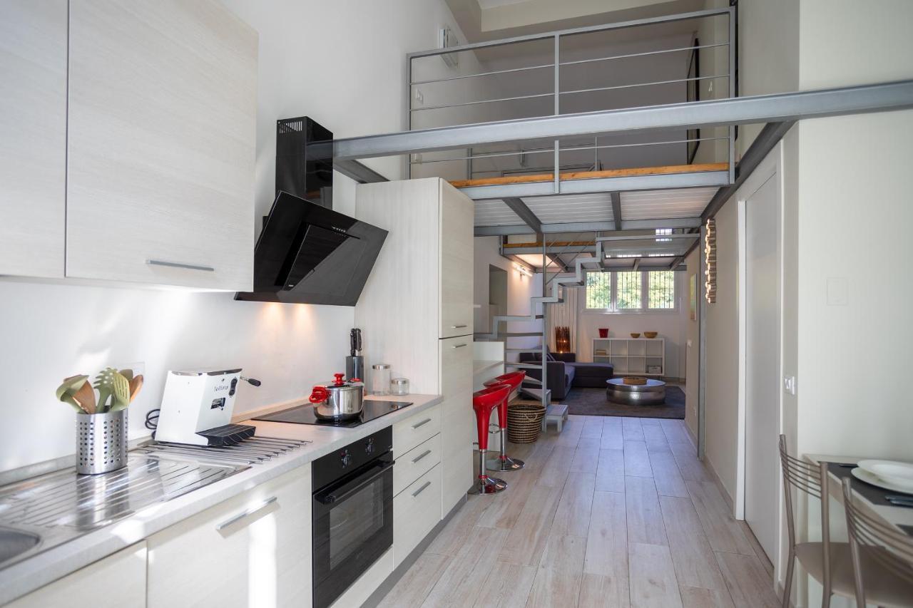 Navigli-Duomo Exclusive Design Loft Su Due Piani Con Wifi Διαμέρισμα Μιλάνο Εξωτερικό φωτογραφία