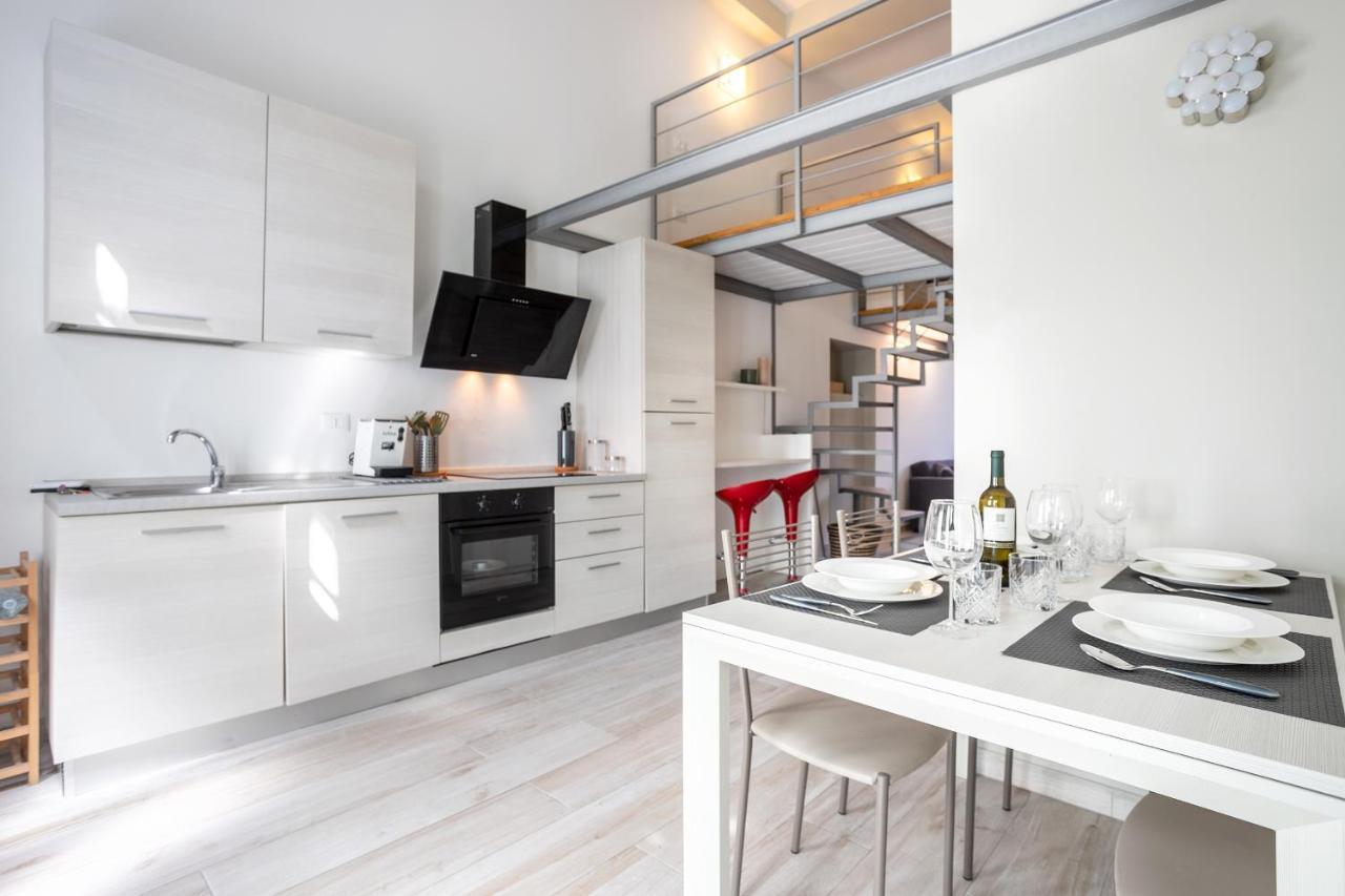 Navigli-Duomo Exclusive Design Loft Su Due Piani Con Wifi Διαμέρισμα Μιλάνο Εξωτερικό φωτογραφία