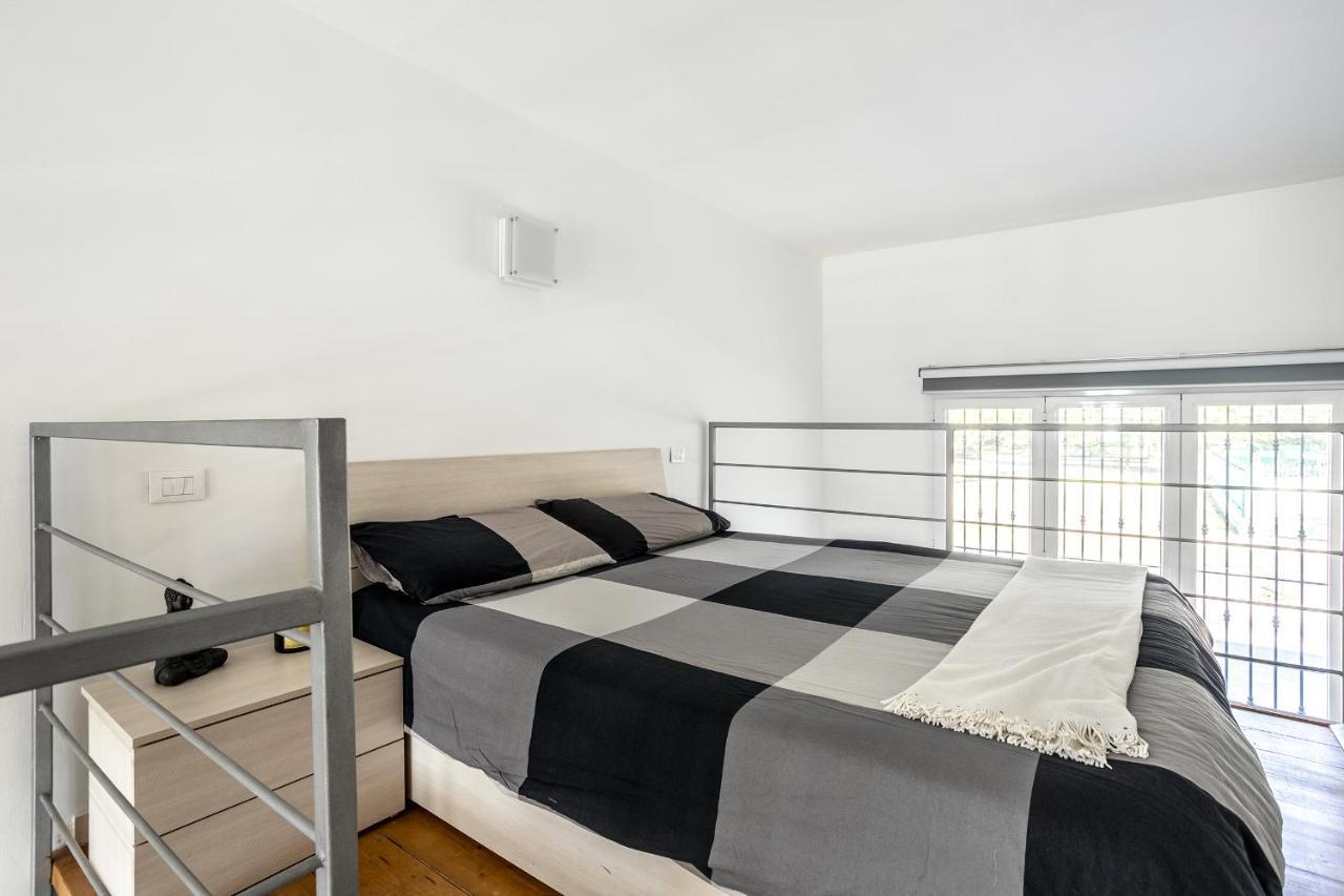 Navigli-Duomo Exclusive Design Loft Su Due Piani Con Wifi Διαμέρισμα Μιλάνο Εξωτερικό φωτογραφία
