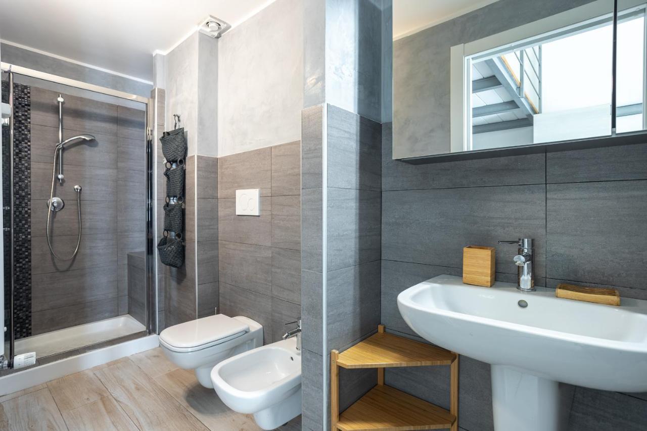 Navigli-Duomo Exclusive Design Loft Su Due Piani Con Wifi Διαμέρισμα Μιλάνο Εξωτερικό φωτογραφία